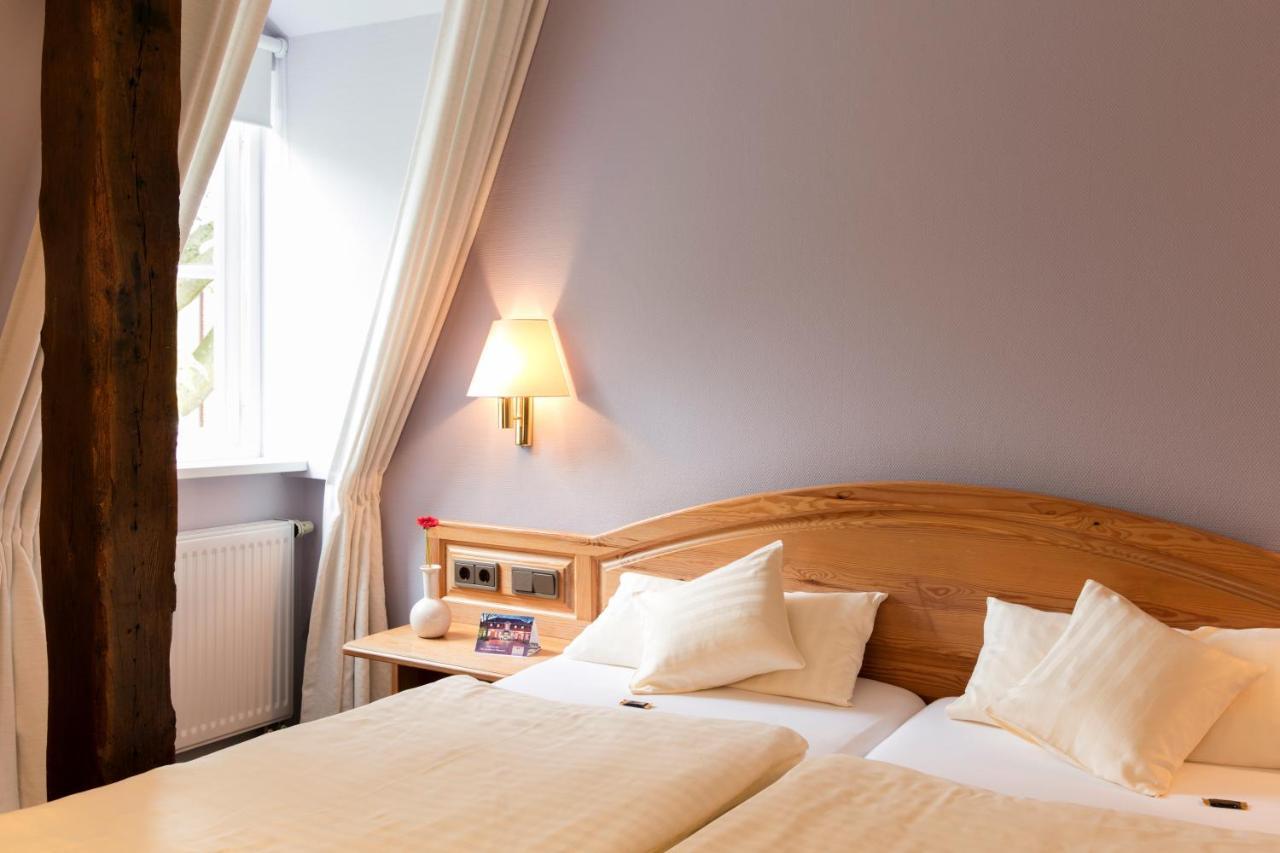 Hotel Altes Stadthaus Westerstede Extérieur photo