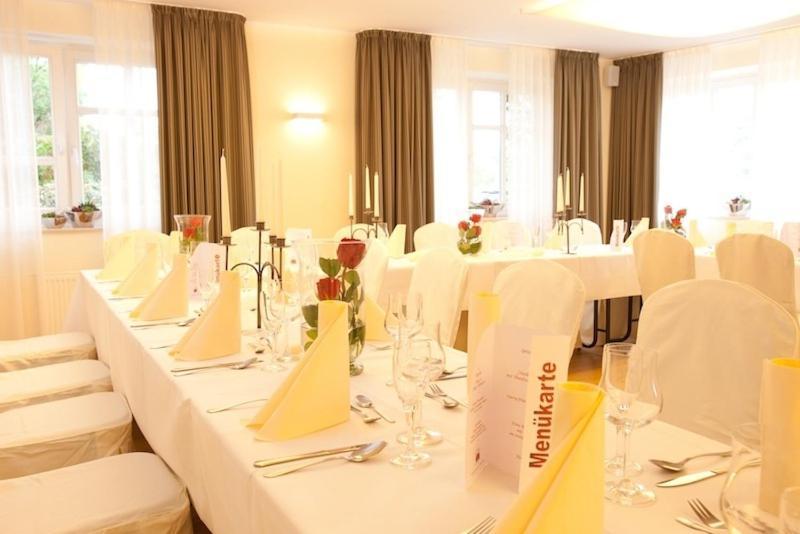 Hotel Altes Stadthaus Westerstede Extérieur photo